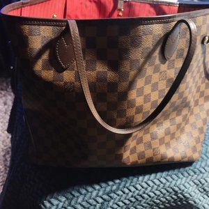 LV Purse